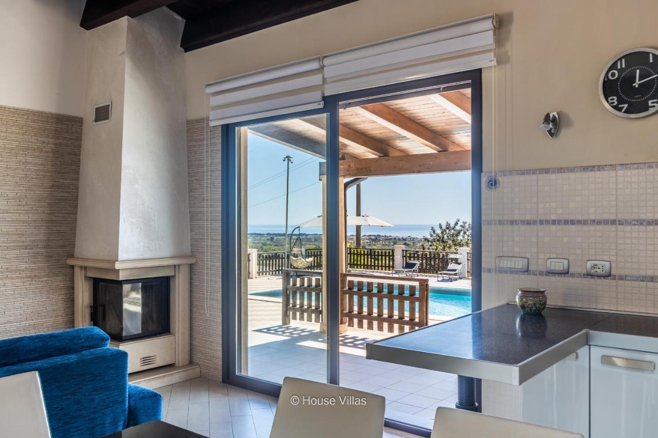 House&Villas - Villa Zora อาโวลา ภายนอก รูปภาพ