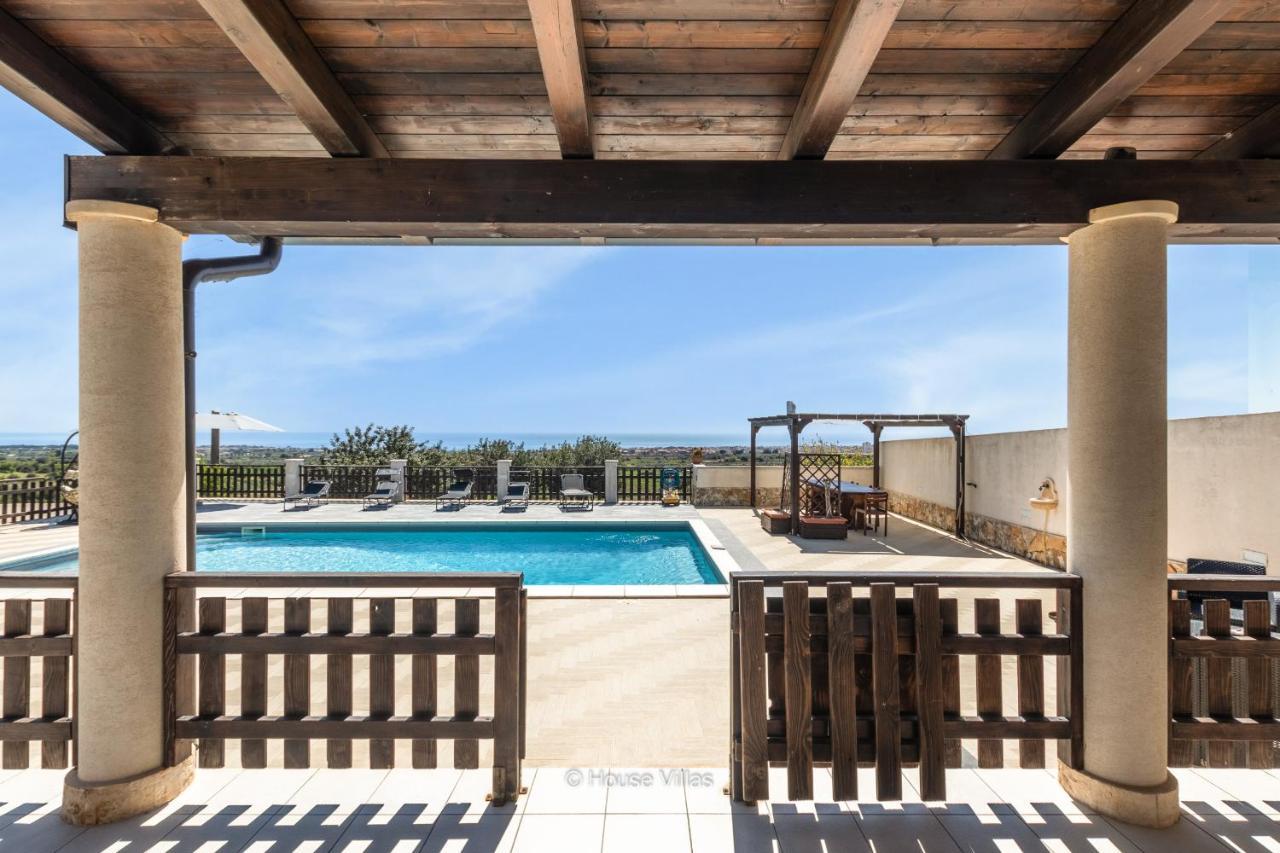House&Villas - Villa Zora อาโวลา ภายนอก รูปภาพ